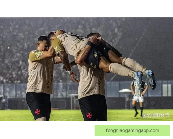 维拉诺瓦与康菲安卡激战成平 双方0比0战平未能分出胜负